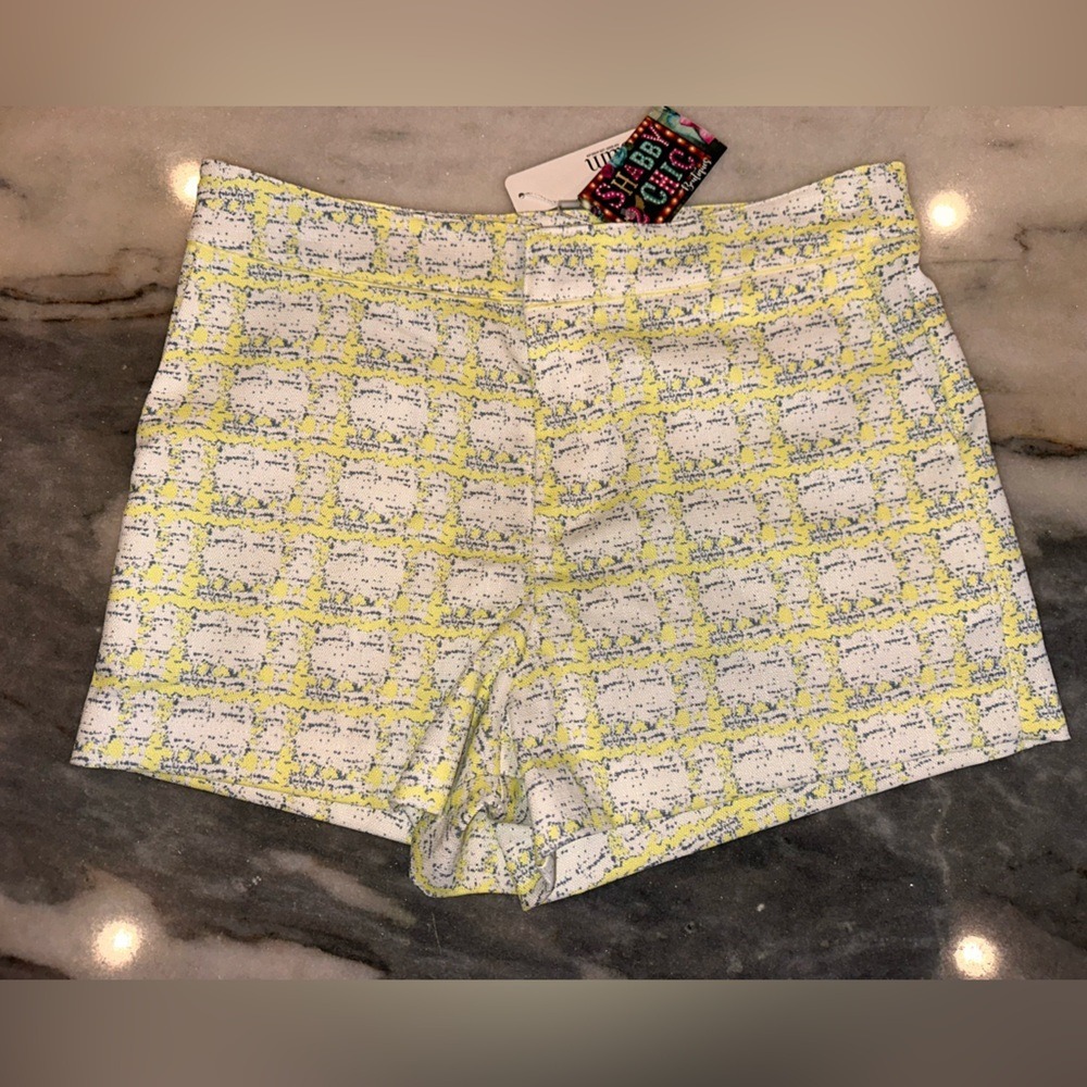 NWT Glam Size Large Chic Yellow Blue and White High Waist Shorts